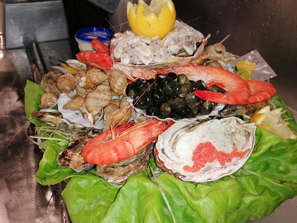 plateaux de fruits de mer à Fronsac